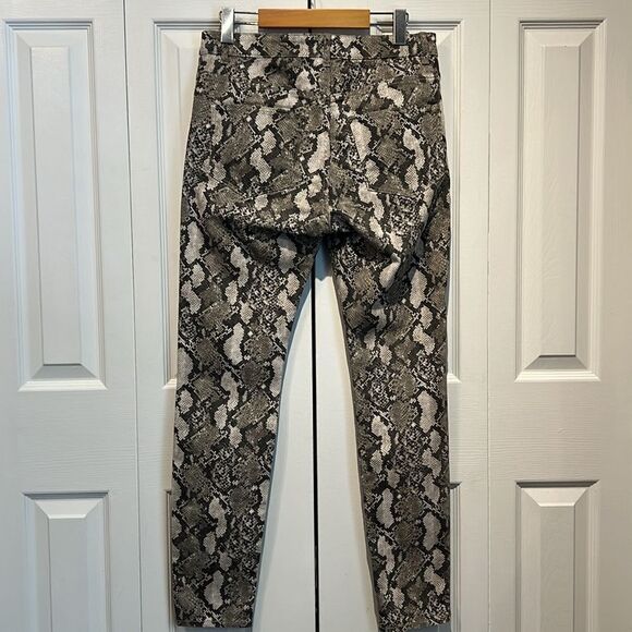H&M Grey‎ Toned Snakeskin Print Tapered Leg, Ankle Skinny Jeans Size 8 - Picture 5 of 9